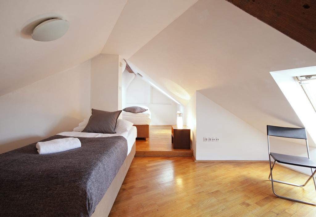 Vltava Penthouse Apartmán *